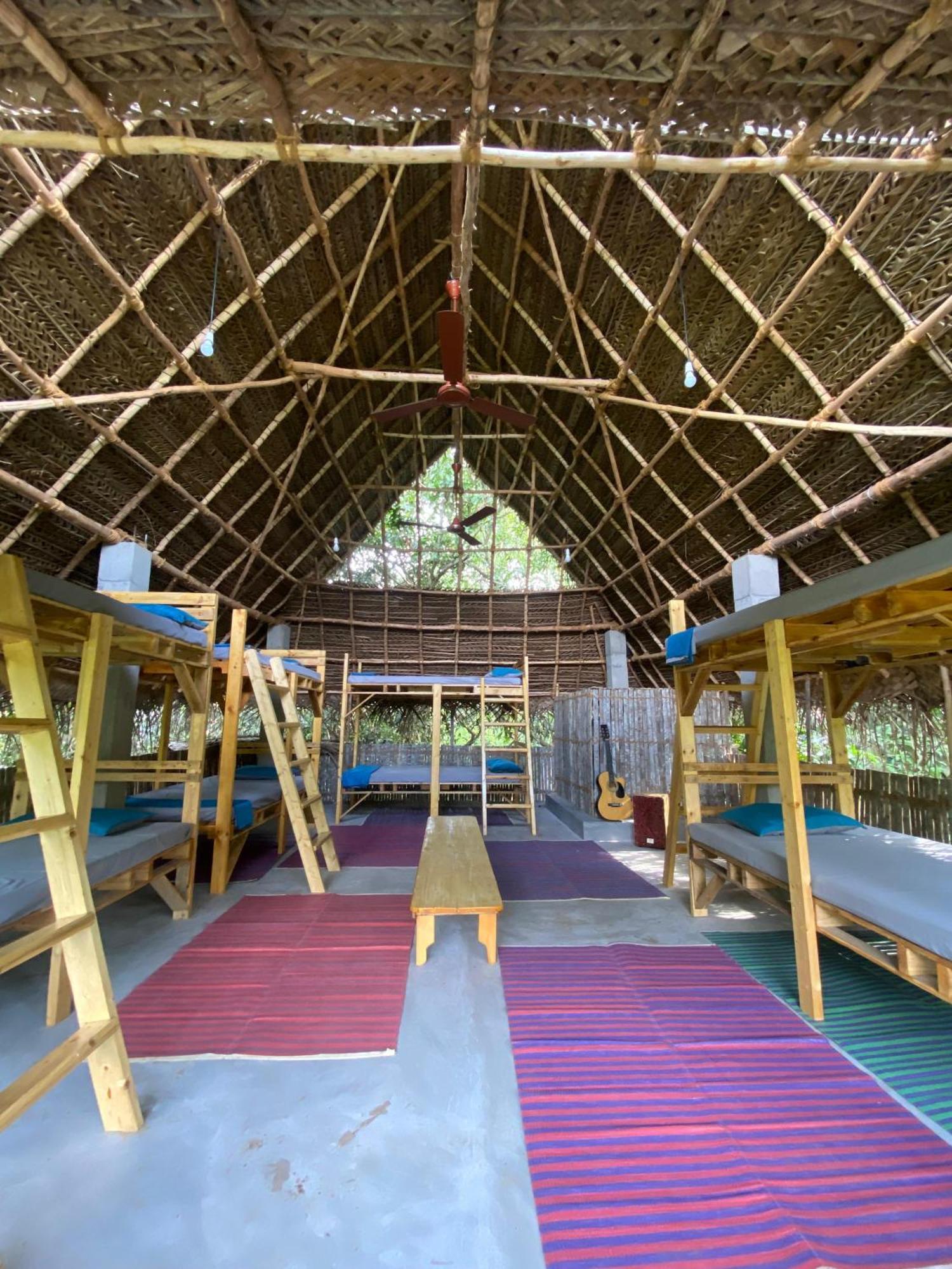 Art Forest بونديتْشيري المظهر الخارجي الصورة